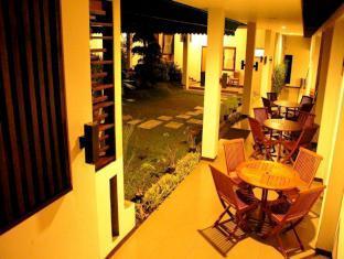 Marciella Hotel Бандунг Экстерьер фото